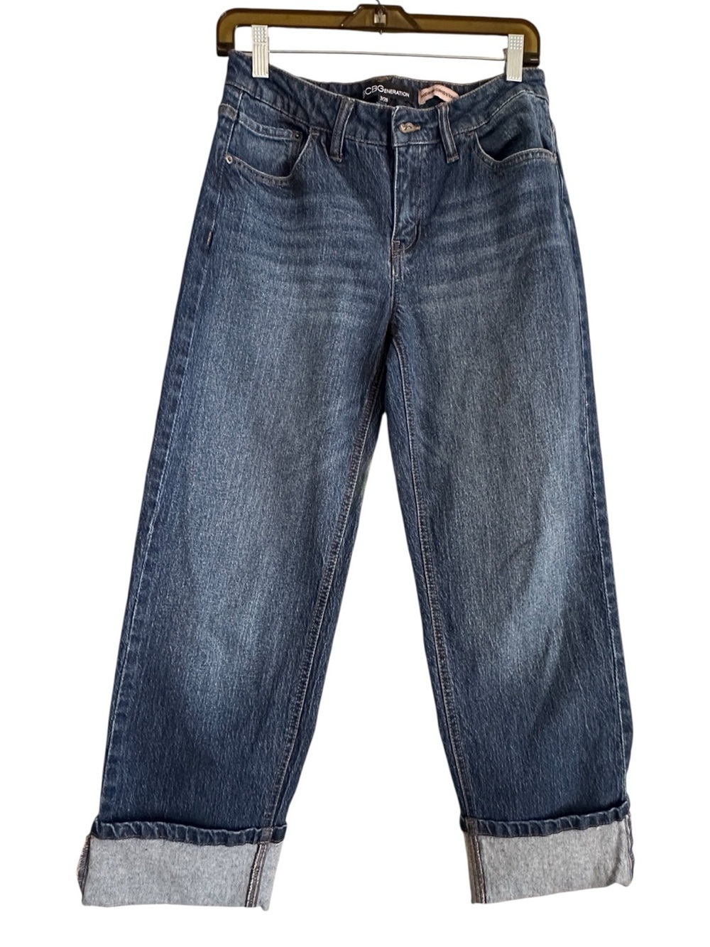 BCBG Women’s Mid-rise Cuffed Straight Leg Rolled Cuff Jeans Size 3/26
